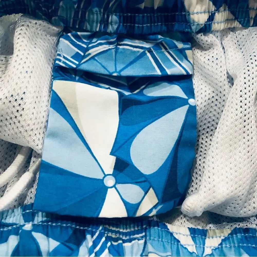 NWOT Vineyard Vines Blue Umbrellas Print Swim Board Trunk Shorts Mens Sz S